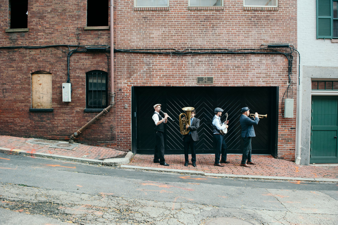 The Late Risers - Boston Jazz Band [Brick Background]